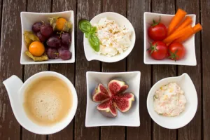 Basische Ernährung mit Obst und Gemüse bei chronischer Azidose